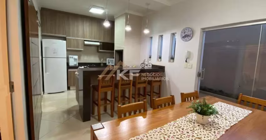 Casa com 3 quartos à venda no Centro, Jardinópolis 