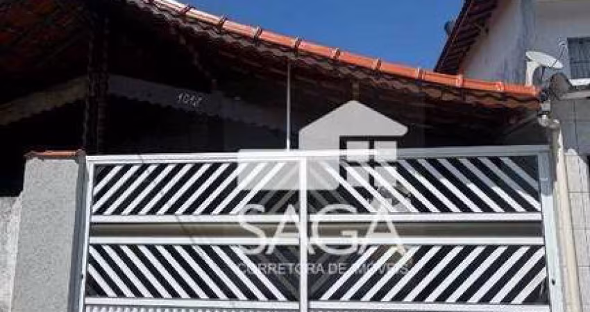 Casa com 2 dormitórios à venda, 71 m² por R$ 399.000,00 - Maracanã - Praia Grande/SP
