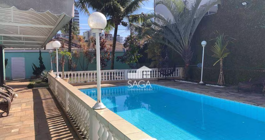 Casa com 3 dormitórios à venda por R$ 4.200.000 - Canto do Forte - Praia Grande/SP