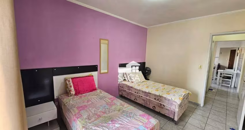 Frente rua! Apartamento com 1 dormitório à venda, 50 m² por R$ 280.000 - Vila Guilhermina - Praia Grande/SP