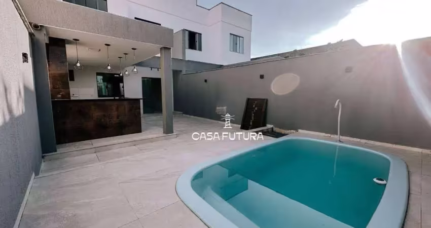 Casa com 3 dormitórios à venda, 134 m² por R$ 630.000,00 - Vale do Sol - Pinheiral/RJ