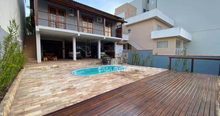 Casa à venda, 265 m² por R$ 1.500.000,00 - Jardim Belvedere - Volta Redonda/RJ
