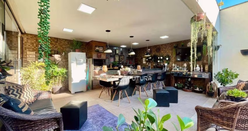 Casa à venda, 190 m² por R$ 1.300.000,00 - Vale da Colina - Volta Redonda/RJ