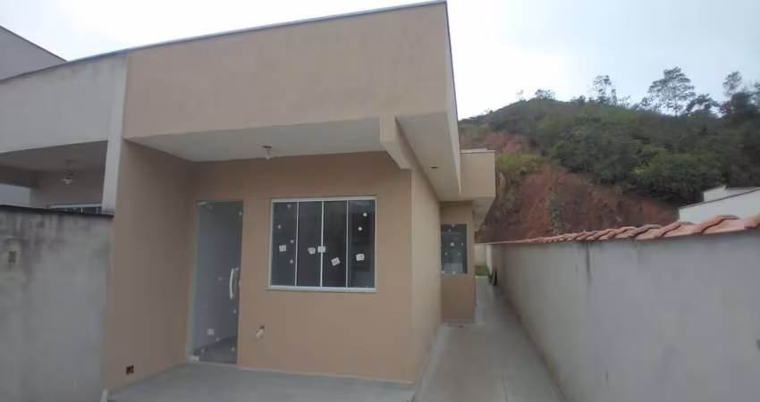 Casa com 2 dormitórios à venda, 85 m² por R$ 340.000,00 - Vale do Sol - Pinheiral/RJ