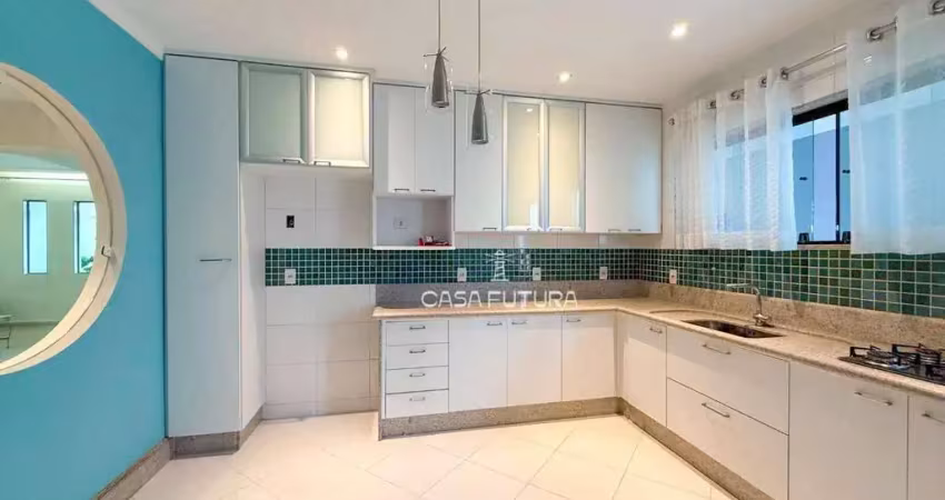 Casa com 3 dormitórios à venda, 237 m² por R$ 1.250.000,00 - Niterói - Volta Redonda/RJ