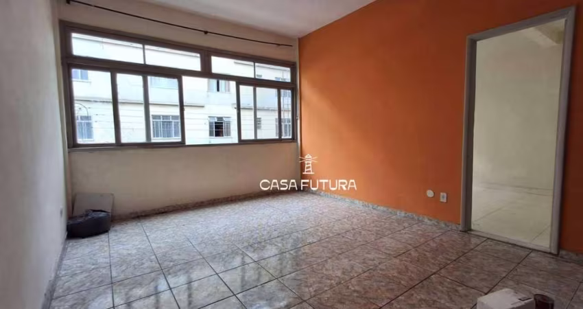 Apartamento com 2 dormitórios à venda, 64 m² por R$ 260.000,00 - Aterrado - Volta Redonda/RJ