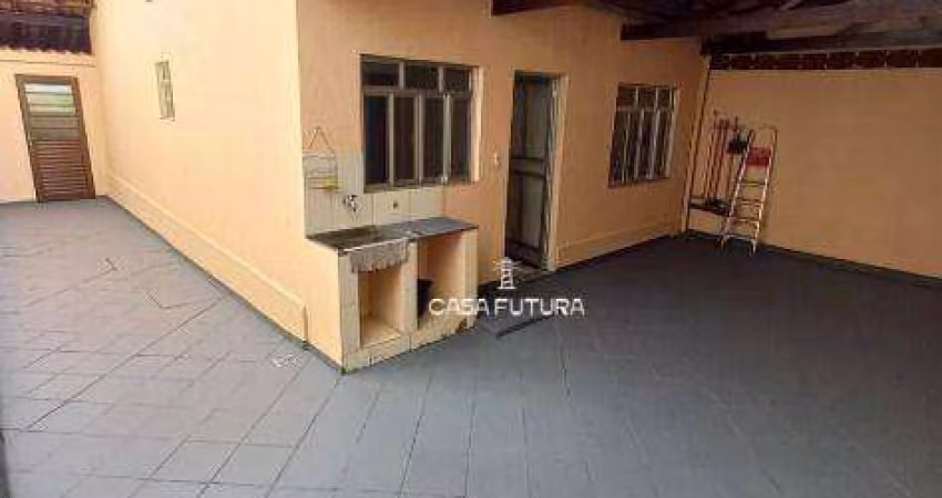 Casa com 2 dormitórios à venda, 50 m² por R$ 370.000,00 - Retiro - Volta Redonda/RJ