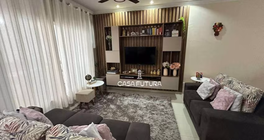 Casa com 3 dormitórios à venda, 200 m² por R$ 790.000,00 - Retiro - Volta Redonda/RJ