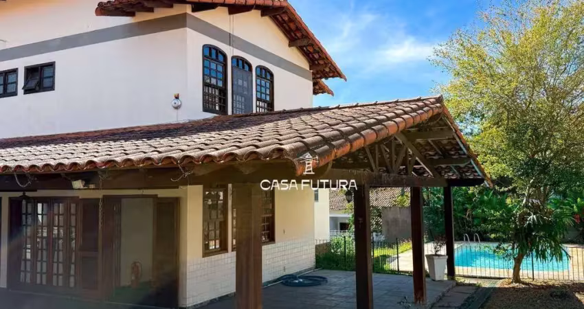 Casa com 5 dormitórios à venda, 377 m² por r$ 3.000.000 - jardim normandia - volta redonda/rj