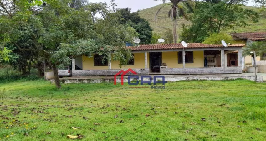 Sítio com 8 dormitórios à venda, 81679 m² por R$ 1.200.000,00 - Nossa Senhora do Amparo - Barra Mansa/RJ