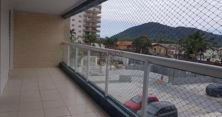 Apartamento a 100 metros da praia, no centro de Bertioga.