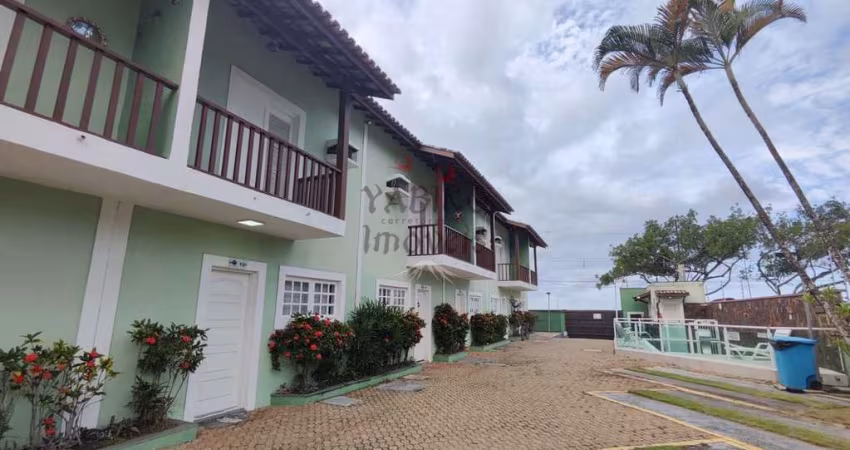 Casa em Világio em frente a praia, 01 vaga, piscina.