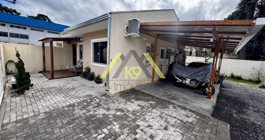 Linda Casa em Condomínio Fechado no Roça Grande em Colombo
