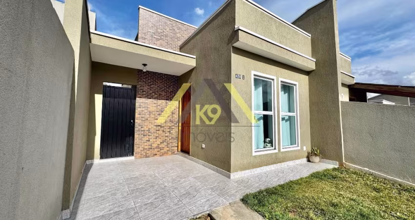 Casa com SUITE e amplo terreno no Maracanã em Colombo