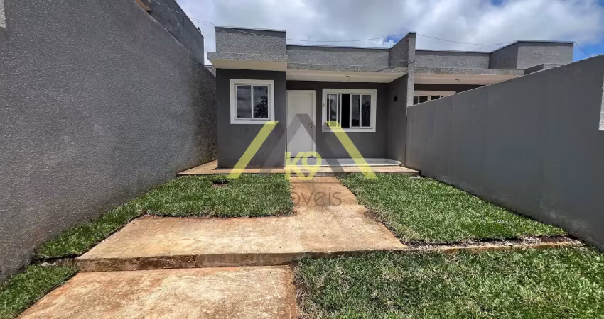 Lindas casas de frente para a rua no paloma em colombo