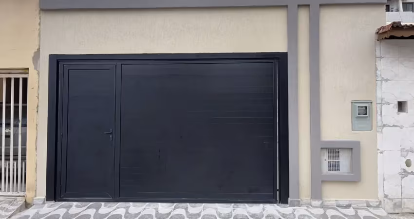 Casa com 3 quartos à venda na Rua Rubens Ferreira Martins, 230, Guilhermina, Praia Grande