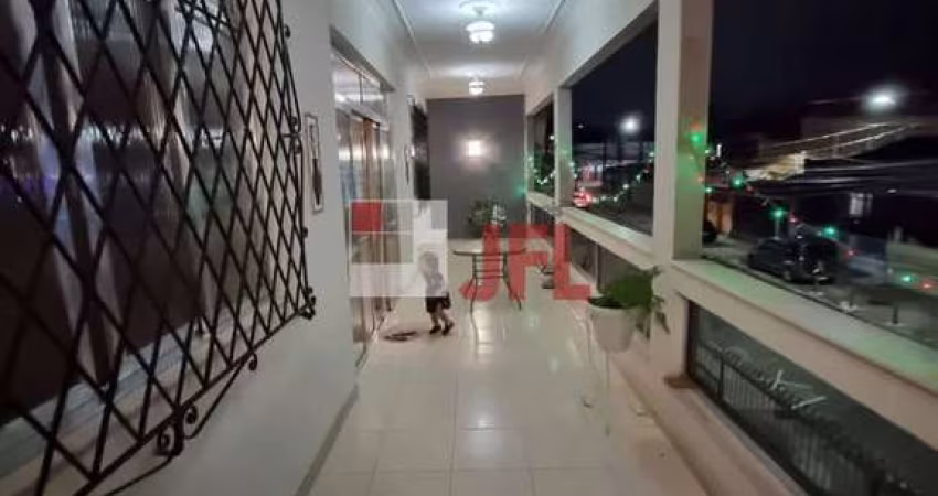 Apartamento 3 quartos com dependência, varandão e vaga - Rua Ferreira Leite - Abolição - RJ