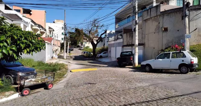 Casa triplex com 3 quartos 3 suítes com varanda, terraço gourmet e 2 vagas - colinas do gabinal