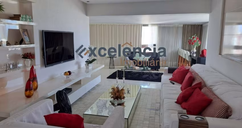 Apartamento com 4 suítes, 200m², na Graça!