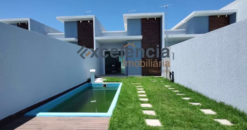 Casa térrea com 2 quartos, 125m2 de terreno, em Arembepe!