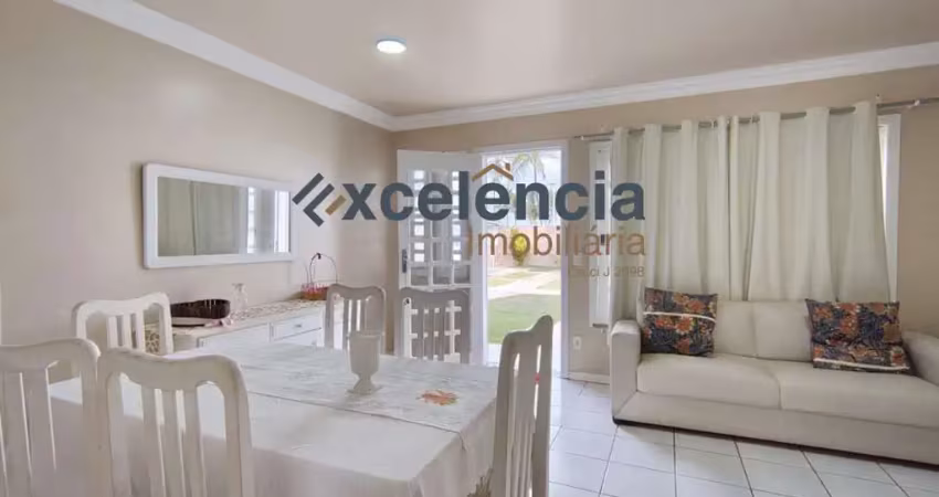 Village duplex com 3 quartos, 96m2 de área privativa, em Stella Maris!