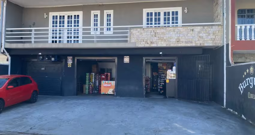 Sobrado com piscina, área gourmet e 3 quartos - boqueirão, curitiba