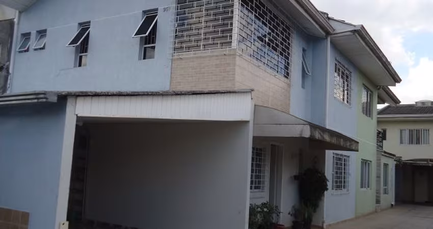 Sobrado Em Condomínio A Venda no Capão Raso