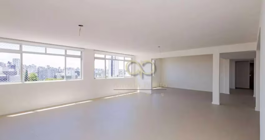 Apartamento andar alto, face norte e reformado no edifício elisa  maria