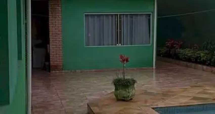 Casa com 2 quartos à venda no Jardim Marilú, Itanhaém 