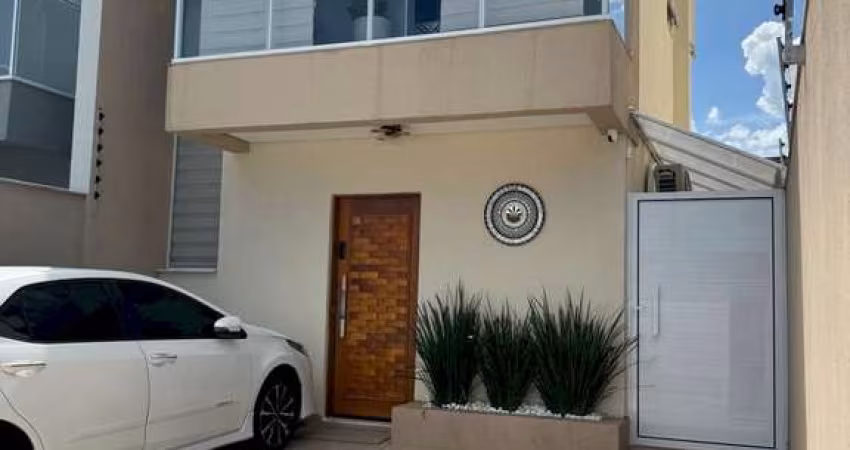 Sobrado Residencial - Ótima Localização
