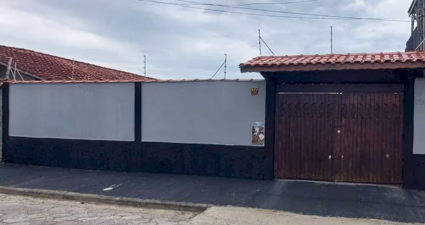 Casa Residencial - Ótima Localização