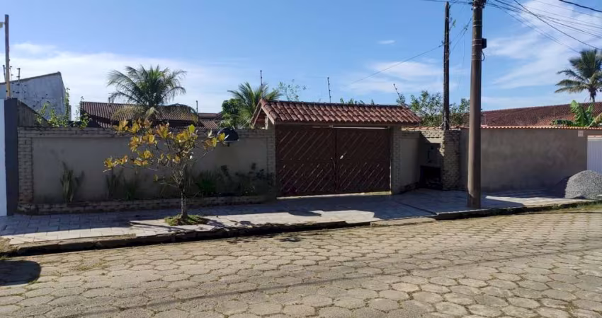 Casa Residencial - Ótima Localização