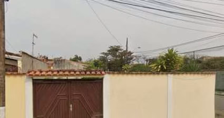 Terreno com 250m² - Lado Praia