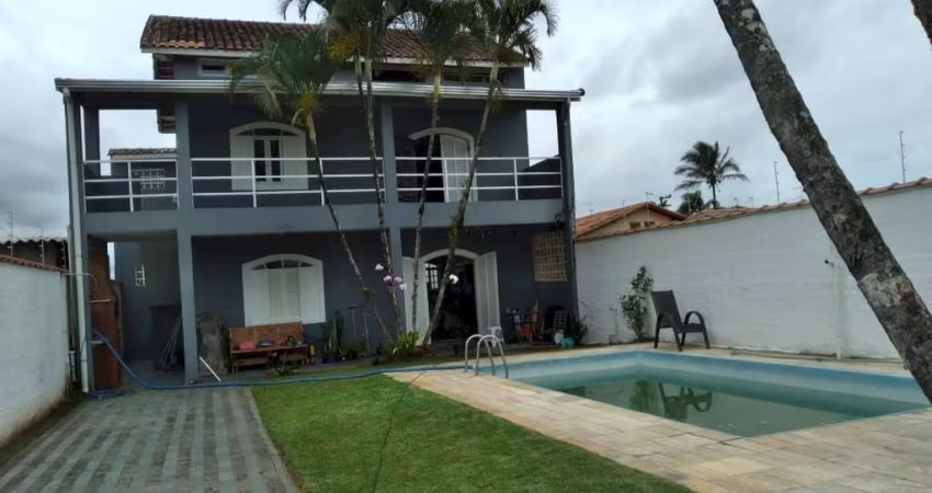 Sobrado Residencial - Ótima Localização