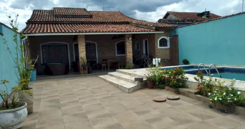Casa Residencial - Ótima Localização