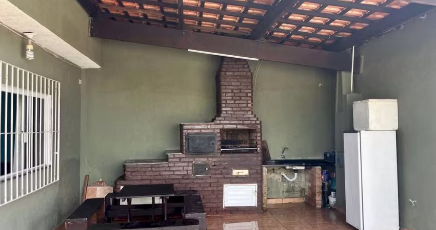 Casa Residencial - Ótima Localização!