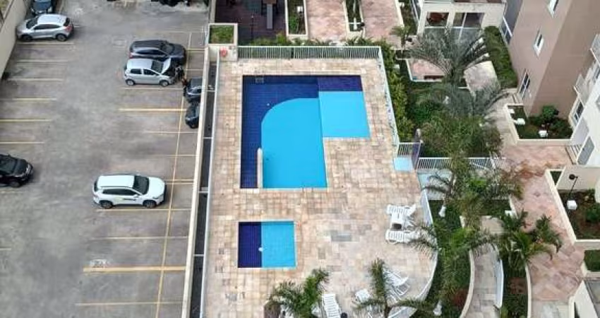 Apartamento com Ótima Localização!!