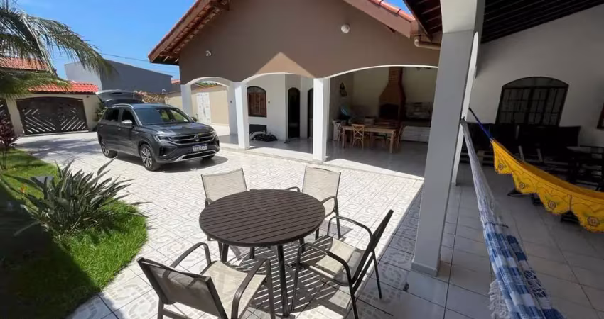 Casa com 3 quartos à venda no Jardim Grandesp, Itanhaém 