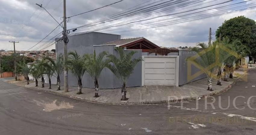 Chácara com 3 dormitórios à venda, 300 m² por R$ 689.000,00 - Jardim São Jorge - Hortolândia/SP