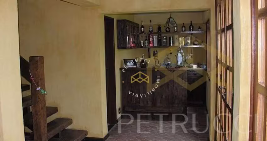 Sítio com 4 dormitórios à venda, 30000 m² por R$ 2.100.000,00 - Taboleiro Verde - Cotia/SP