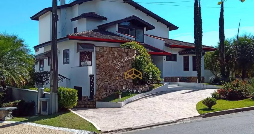 Casa com 4 dormitórios à venda, 360 m² por R$ 2.500.000,00 - Condomínio Estância Marambaia - Vinhedo/SP