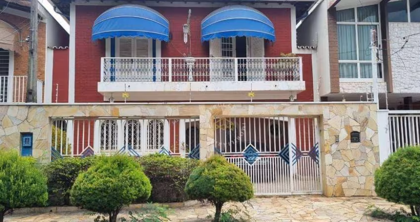 Casa com 4 dormitórios à venda, 303 m² por R$ 900.000 - Vila Nova São José - Campinas/SP