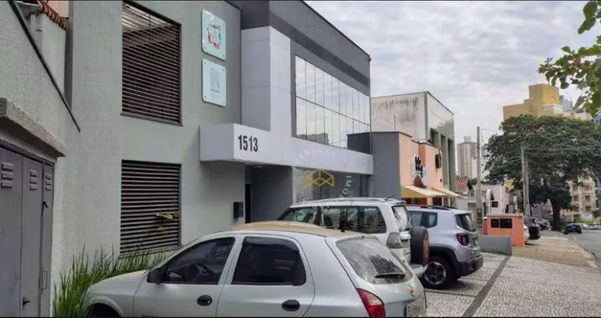 Sala comercial com 5 salas para alugar na Rua Maria Monteiro, 1513, Cambuí, Campinas
