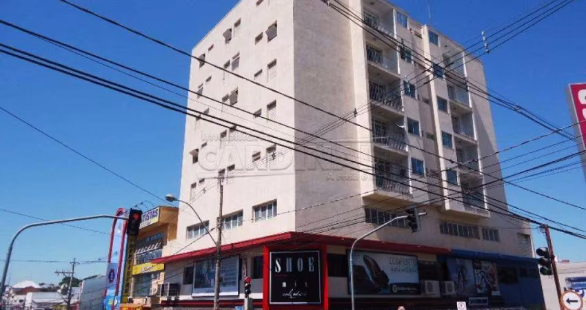 Apartamento com 2 dormitórios no Jardim São Carlos próximo ao Mercado Municipal em São Carlos