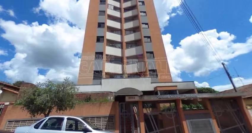 Apartamento com 1 dormitório no Jardim São Carlos próximo a Paróquia São Judas Tadeu em São Carlos