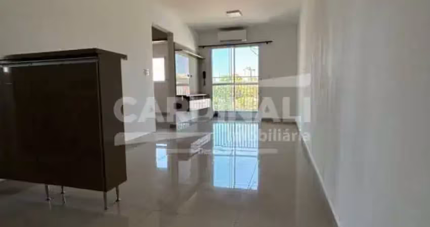 Apartamento com 2 quartos à venda na Rua Treze de Maio, 1119, Jardim São Carlos, São Carlos