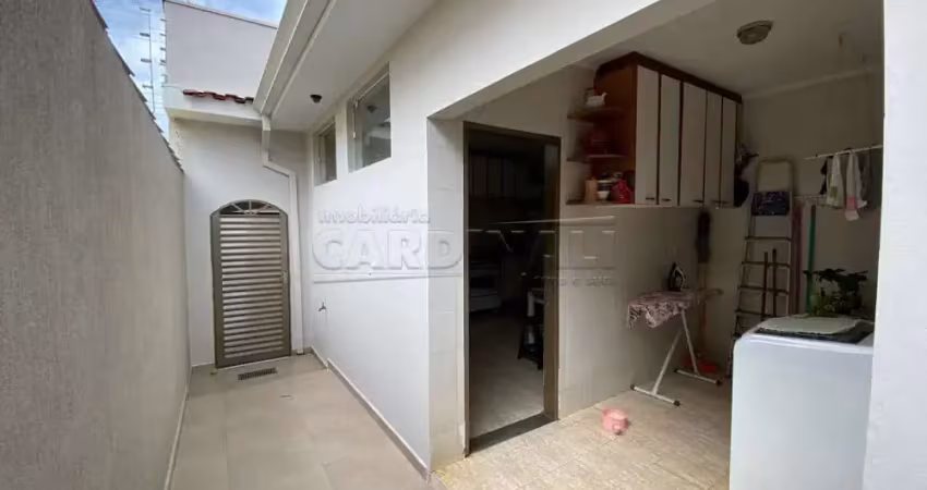 Casa com 3 quartos à venda na Rua José Duarte de Souza, 905, Jardim Santa Paula, São Carlos