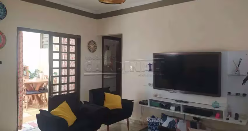Casa com 3 quartos à venda na Rua Luiz Procópio Araújo Ferraz, 256, Parque Santa Felícia Jardim, São Carlos