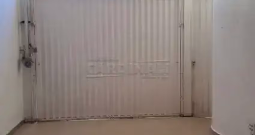 Ótima localização.
