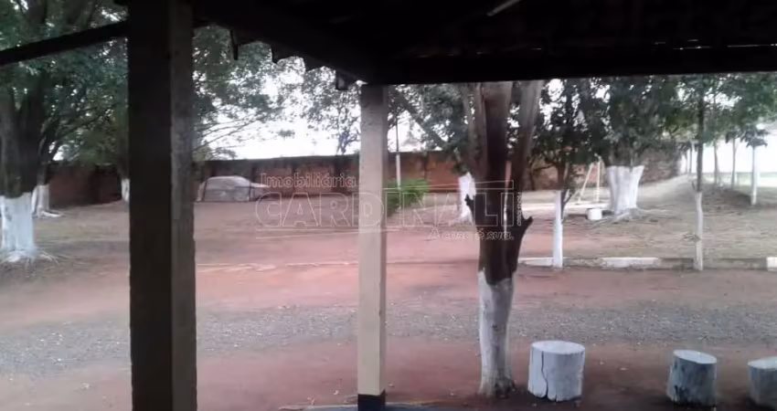 Fazenda à venda na Rua Angelina Ferrari Zavanella, 230, Jardim Zavanella, Araraquara